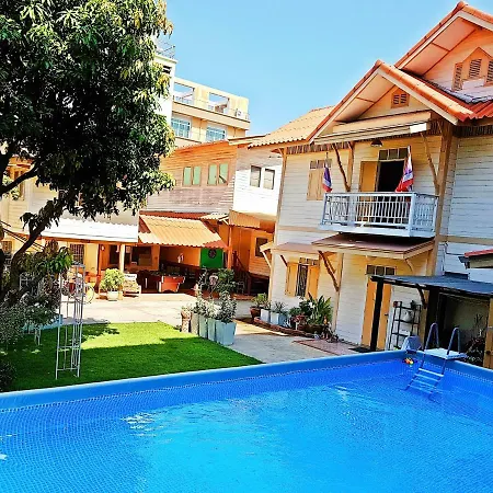 Private Villa - Pool & Garden - Family Friendly - Bangkok Center